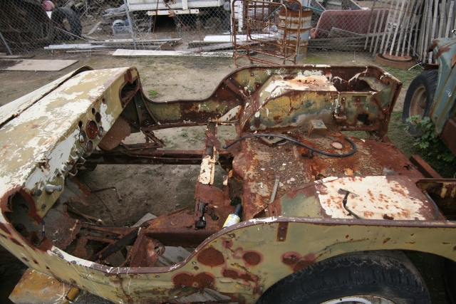 Armona Jeep Rusted Floors 2