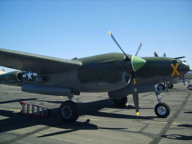 p38_mather_airfield_030