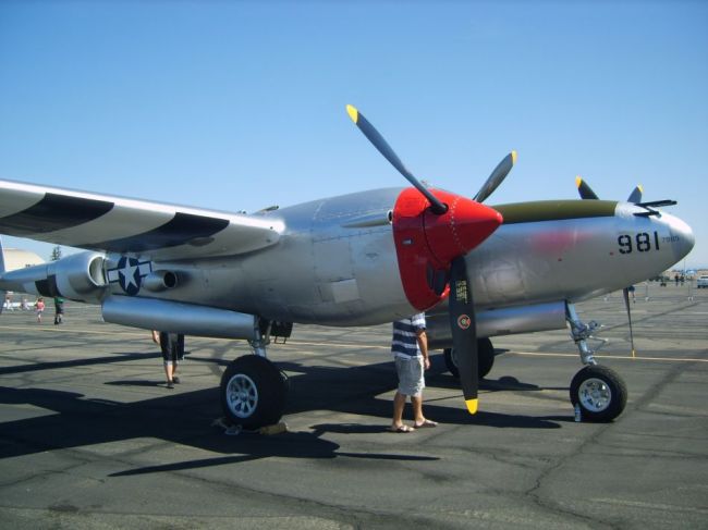 p38_mather_airfield_032