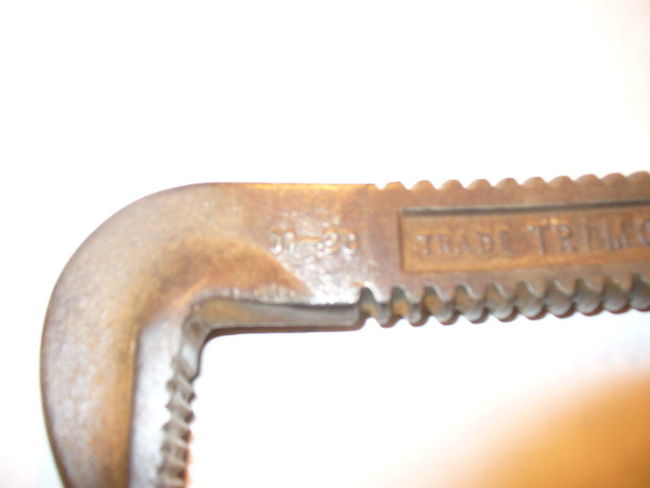 Trimo pipe wrench
