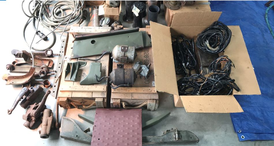 Dodge_Parts_02.JPG