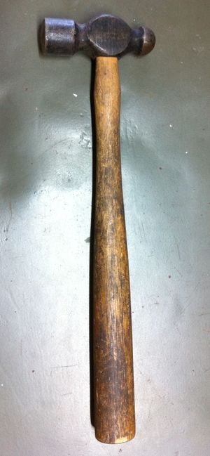 Fairmount 4oz hammer with original handle for the MVMTS