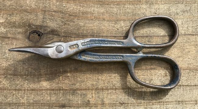 GMTK Crescent snips to trade