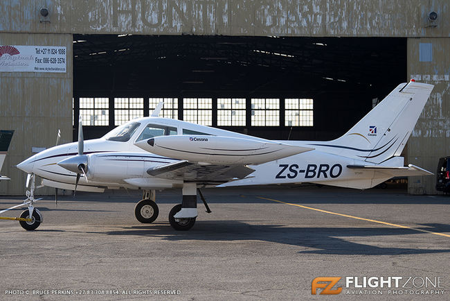 Cessna 310 ZS-BRO Rand Airport FAGM