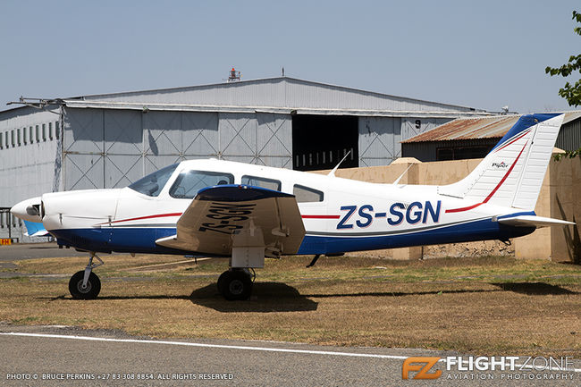 Piper PA-28 Cherokee Archer ZS-SGN Rand Airport FAGM