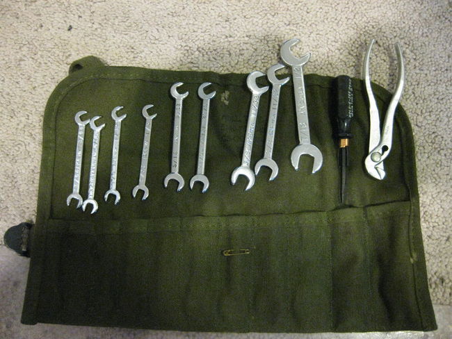 FS: Military Tool Roll Open End Wrenches 13/64 to 1/2 Inch - G503 