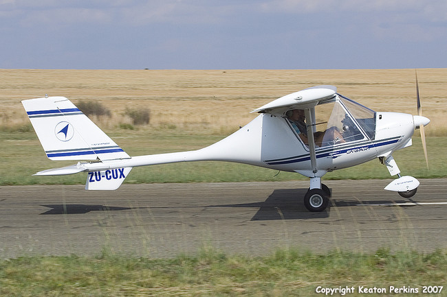 Flysynthesis Storch ZU-CUX Parys Airfield FAPY