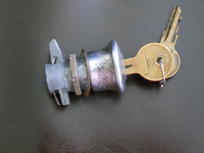 Lock and H700 key