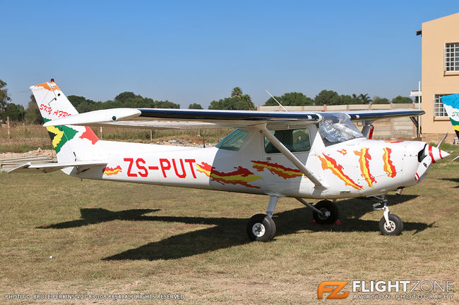 Cessna 152 ZS-PUT Brakpan Airfield FABB