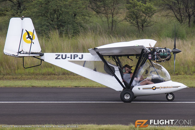Micro Aviation Bat Hawk ZU-IPJ Kittyhawk Airfield FAKT