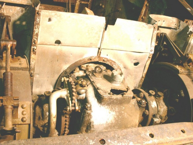 Oregon Military Museum's WWII Type 95 Japanese Tank restoration