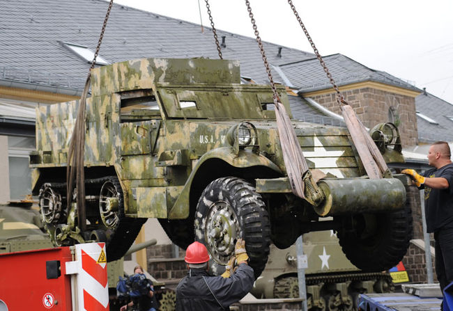 m2-halftrack