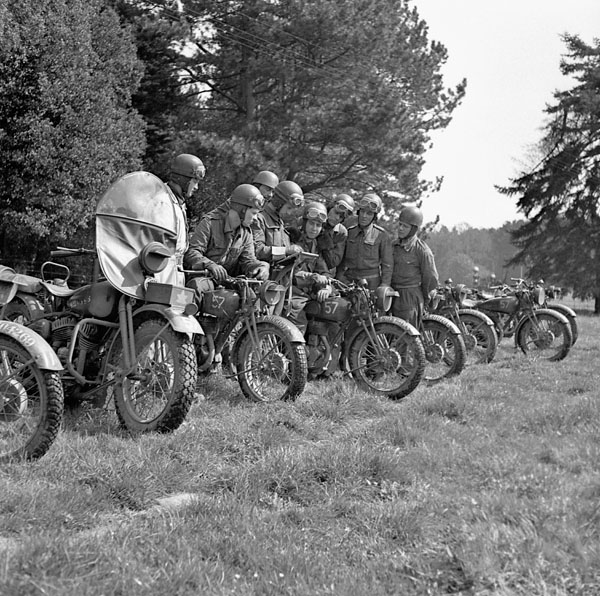 Bikes_of_the_48th_Higland_div_