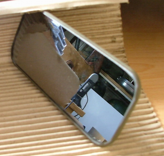 Mirror02