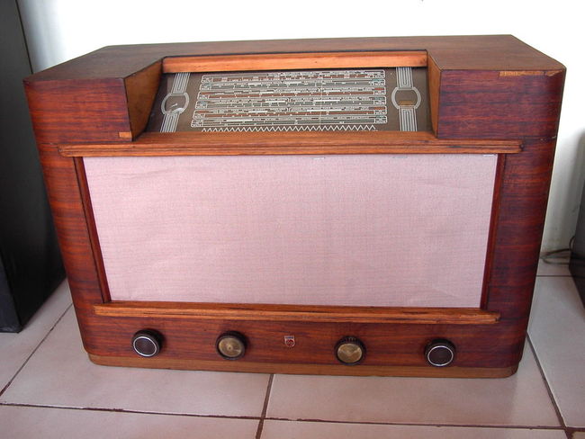 Philips1