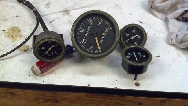 4 gauges painted 1/1/14