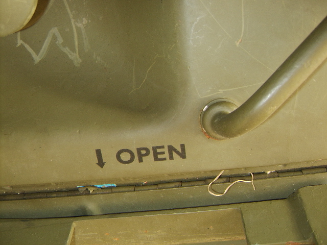 decals on engine deck latches