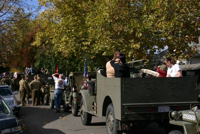 Petaluma_Vet_Parade_065_Small_