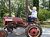 Billy_on_Joe_s_tractor_6-22-05_004.jpg