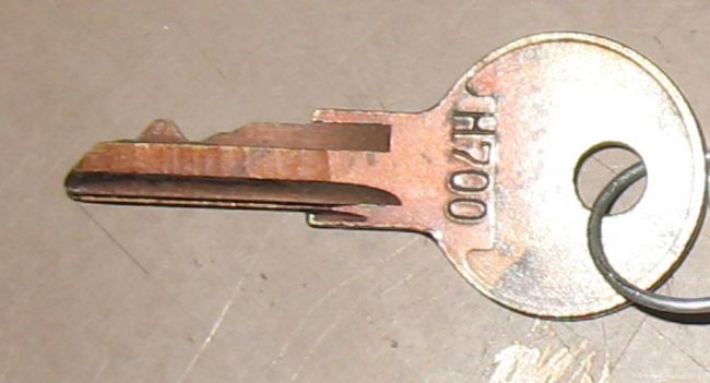 Original_H700_Key2