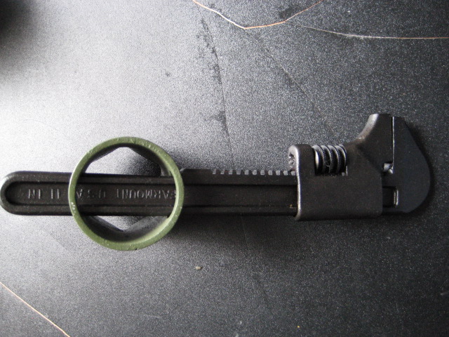 Wrench Hub GP17033 adjustable wrench slot