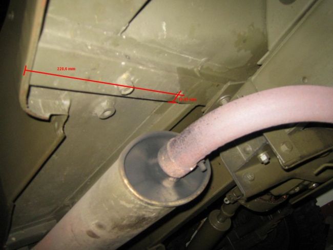 Front Muffler mount measurement early MB