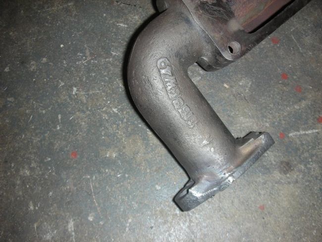 MB111050-074