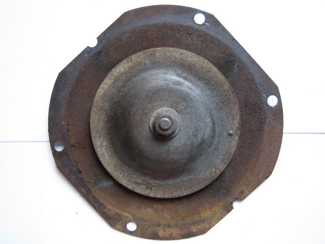Sparton Horn before restauration plate front