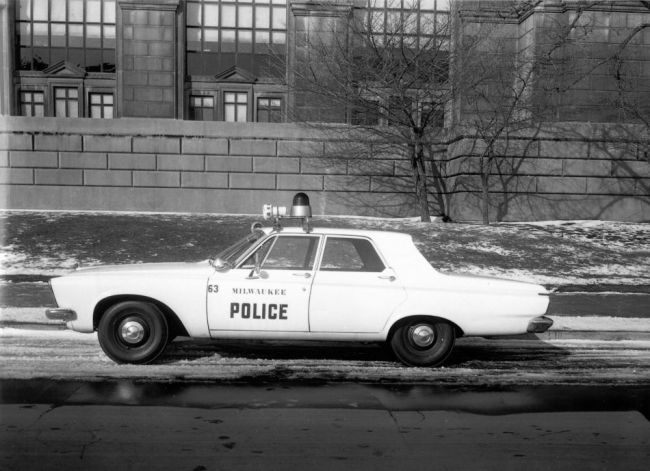 1963_Plymouth_MPD_Squad