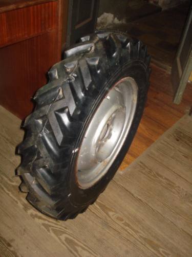 s_MLA_v_O_f_124385433_1627