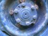 Axle_shaft_F_bolts.jpg