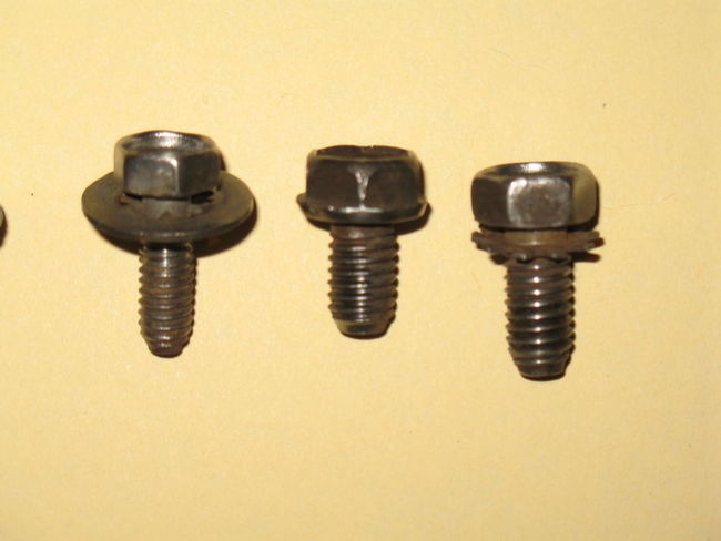 3_bolts_side