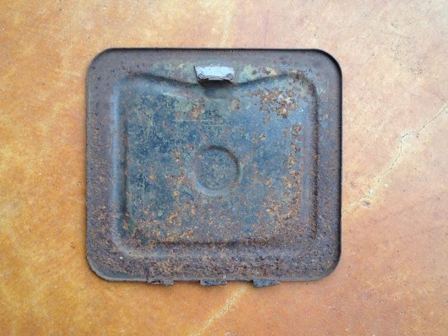 Tool_box_lid_2_bottom