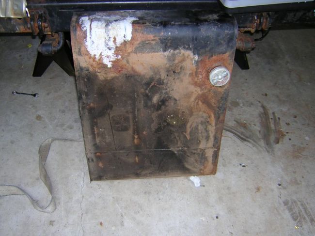 Proper fuel tank  2  ??