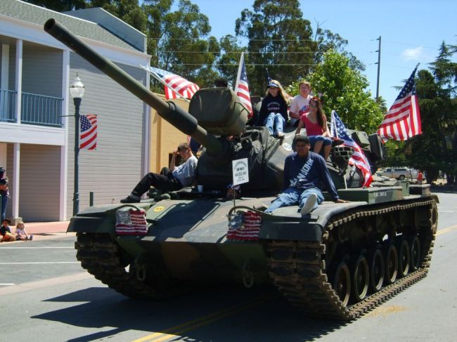 Navato_4th_July_parade_2008_118