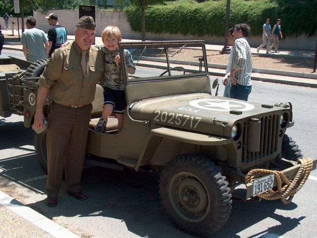 Jim Boswell &amp; Son - WWII jeep