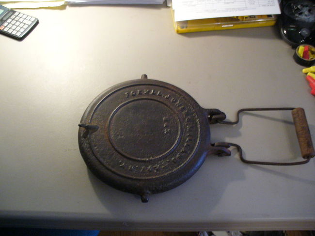 Cast iron Waffle Maker
