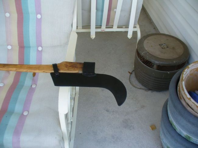 Brush hook