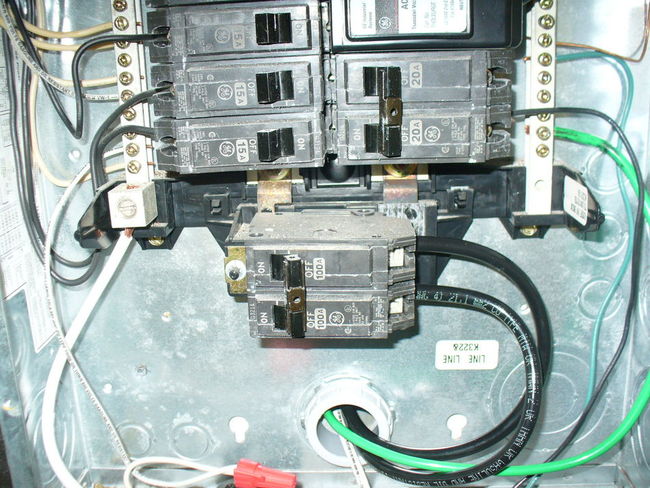 Ceilly panel
