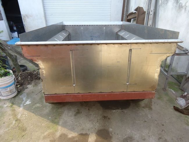 AR 100 Trailer assembly