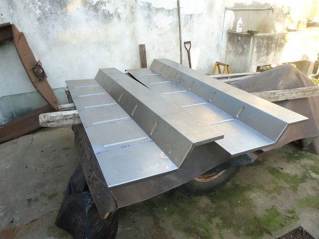 1/4 ton trailer panel build