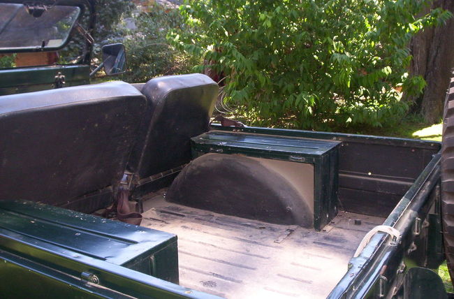 febrero_2112_jeep_y_estanque_002