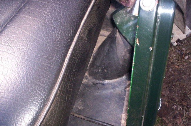 febrero_2112_jeep_y_estanque_004