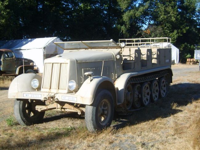 rorys_halftrack_018