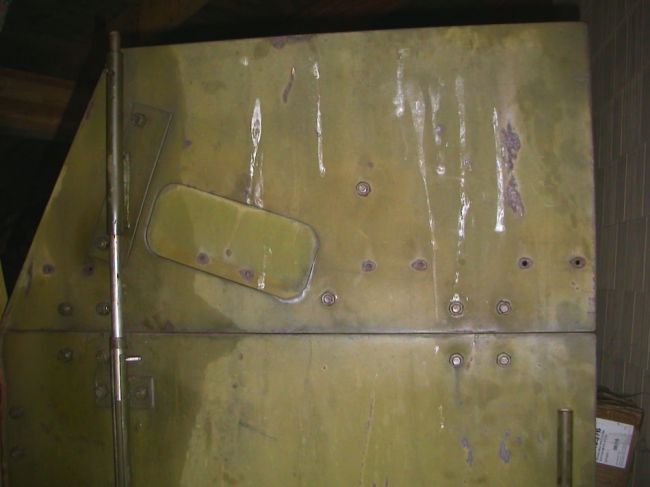 Passenger door M3