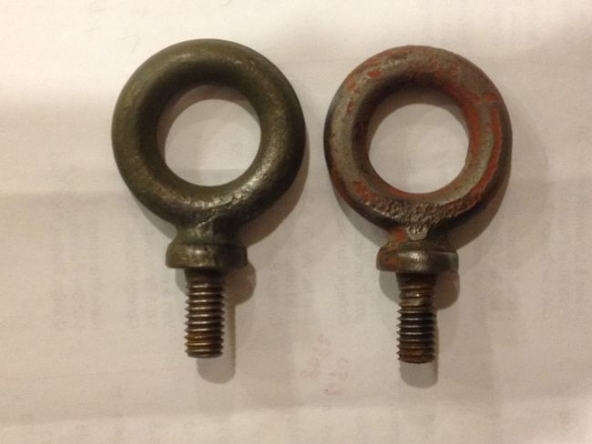 Eyebolt_pair_front