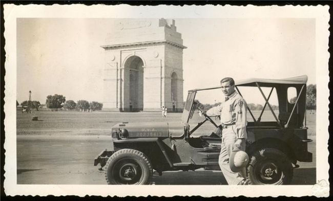 Jeep_Delhi_1944_1