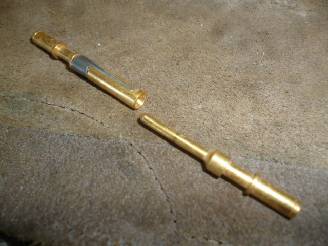 Brass_Electrical_connector_a