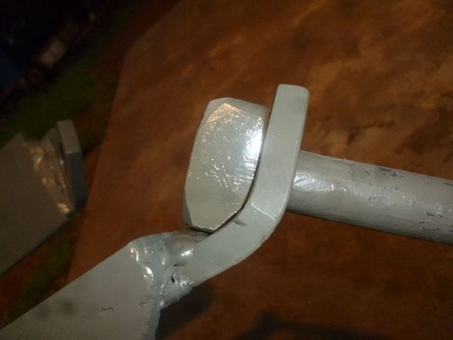969_Bolster_Bolt_fitting_b_3_2019