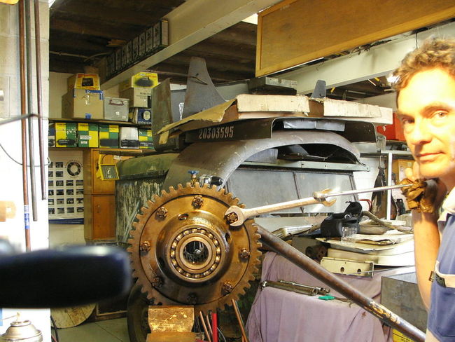 Diff assembly